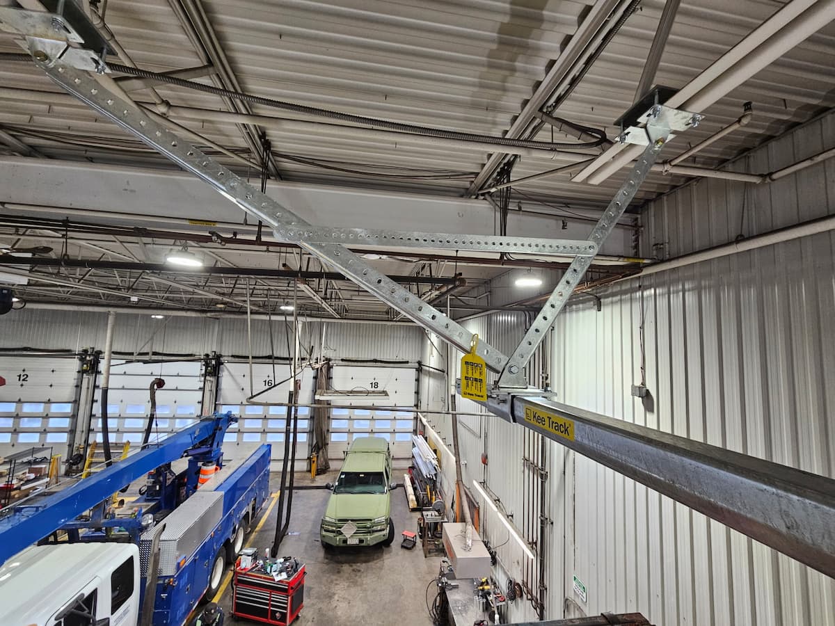 Kee Track / Arrêt de chute / Protection antichute / Systèmes de lignes de vie / Points d’ancrage