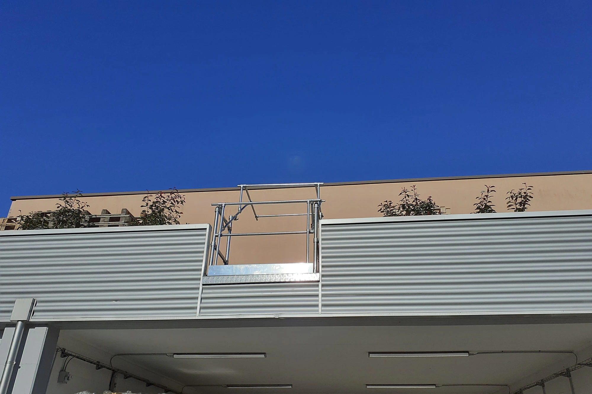 Barrière écluse / Kee Pivot  / Barrière écluse pour mezzanines / Barrière de chargement / Barrière pour palettes