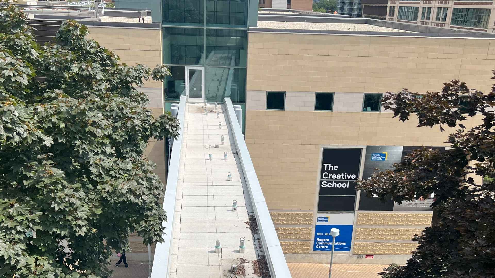 Sécurité des toits dans les établissements d’enseignement